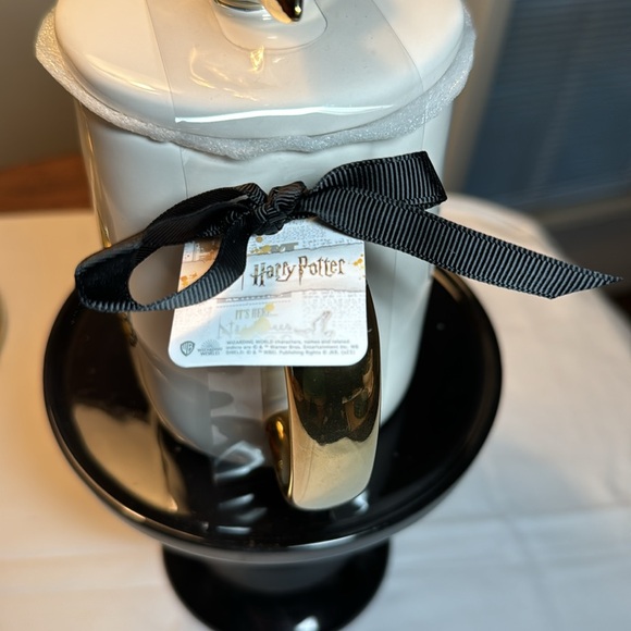 Rae Dunn The Golden Snitch coffee/tea mug - Picture 6 of 8